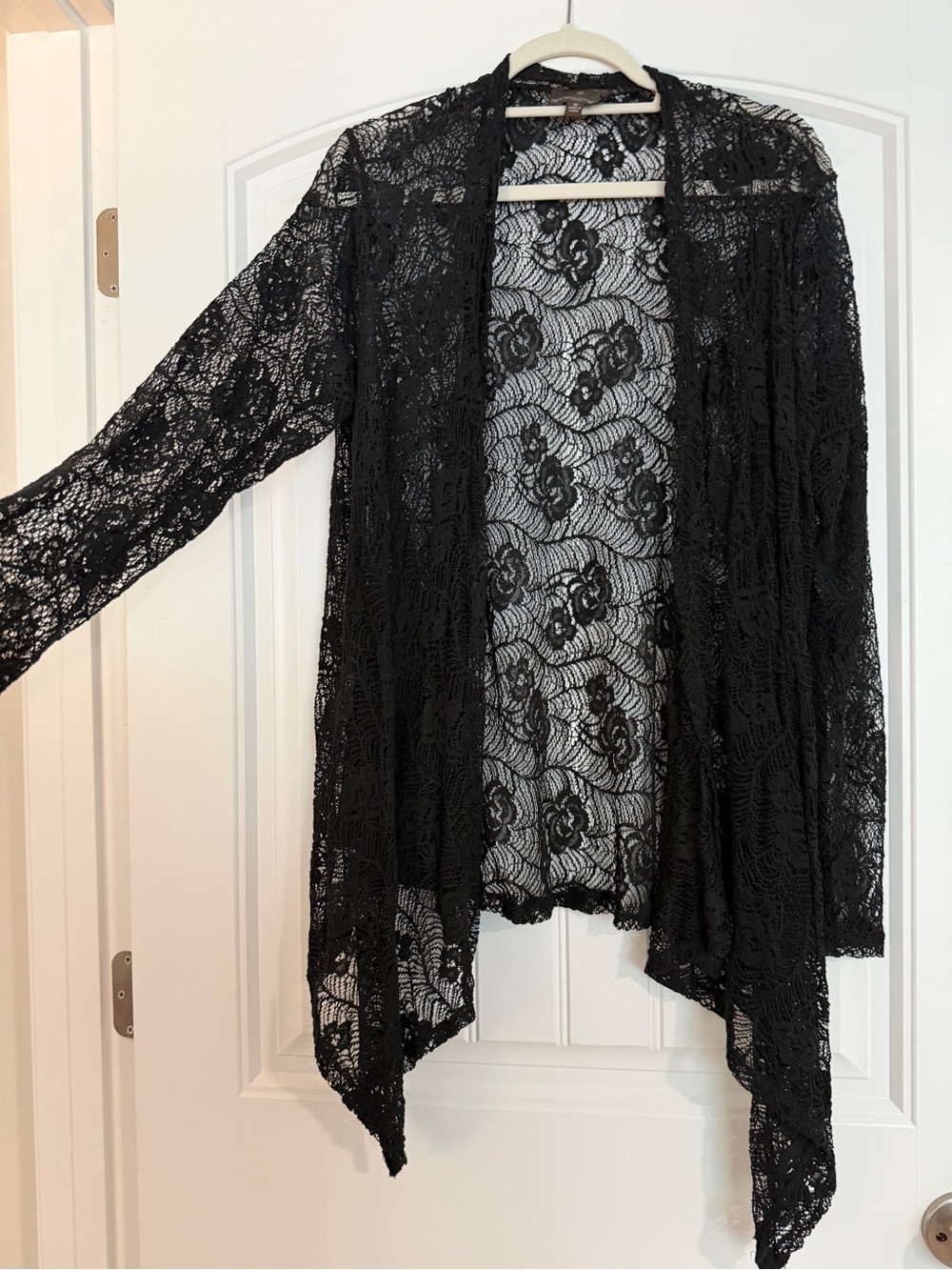 Fenn Wright Manson Black Floral Lace Open-Front Cardigan